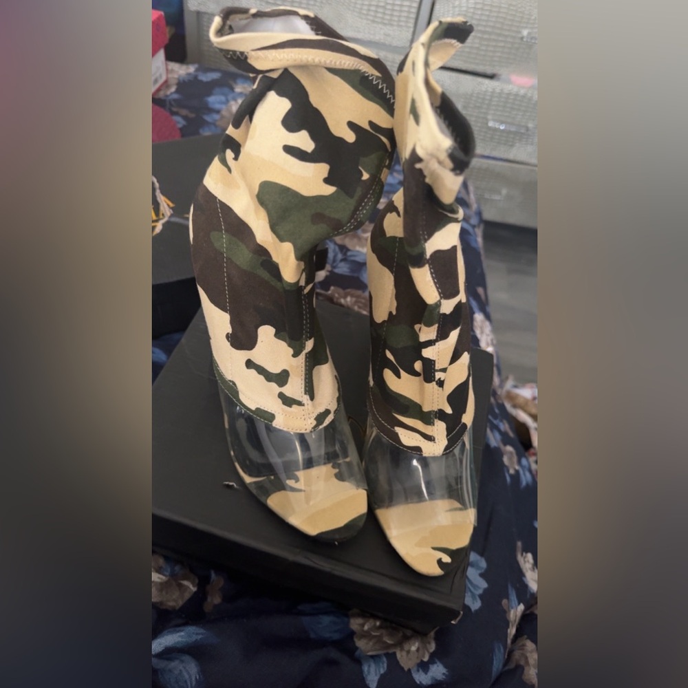 Military Wife Heels 👠